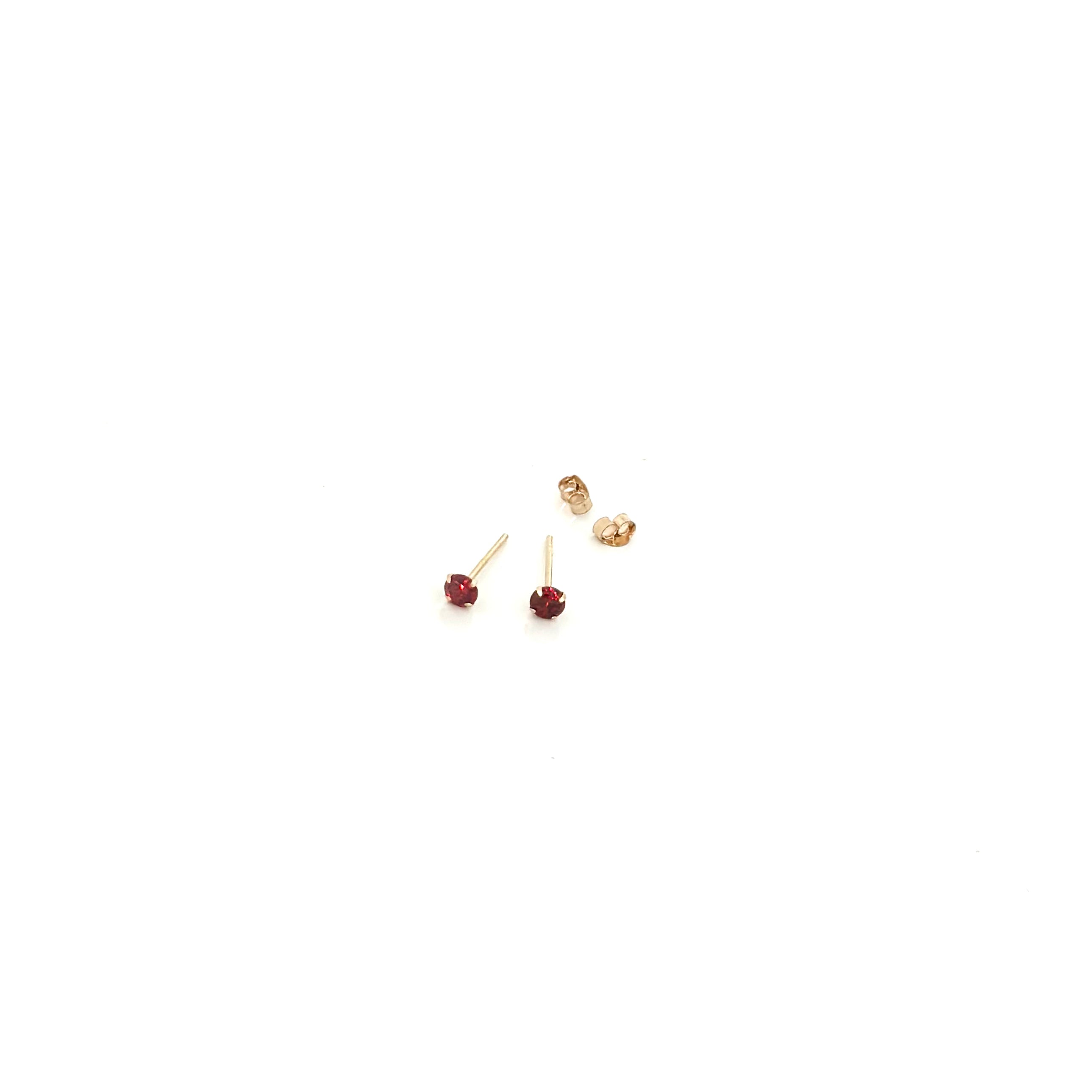 January Birthstone Garnet Stud Earrings: 14k Yellow Gold